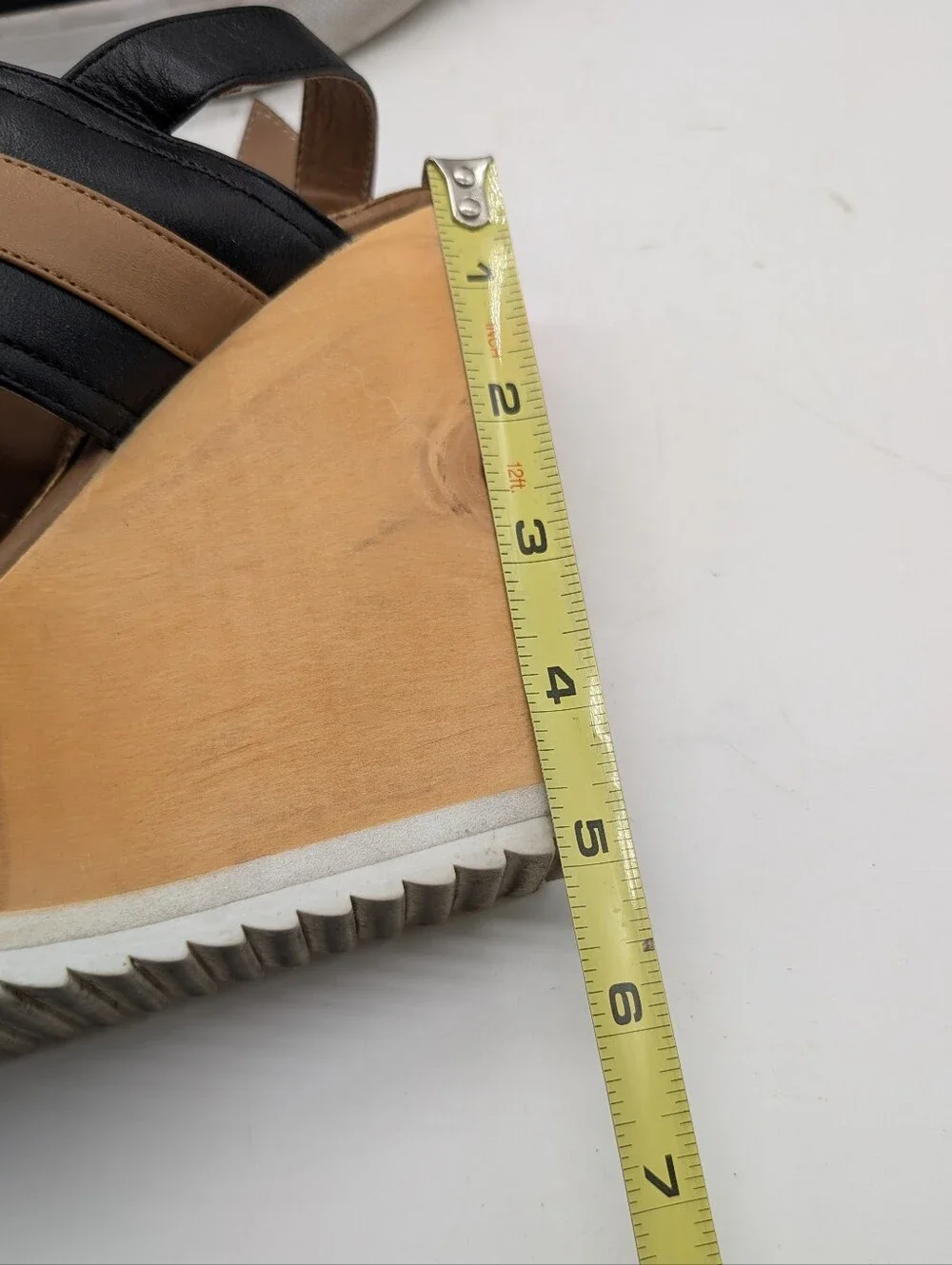 ​Claudio Rocco Two-Tone Wedge Sandals - Size 7.5 (24.5 MEX)